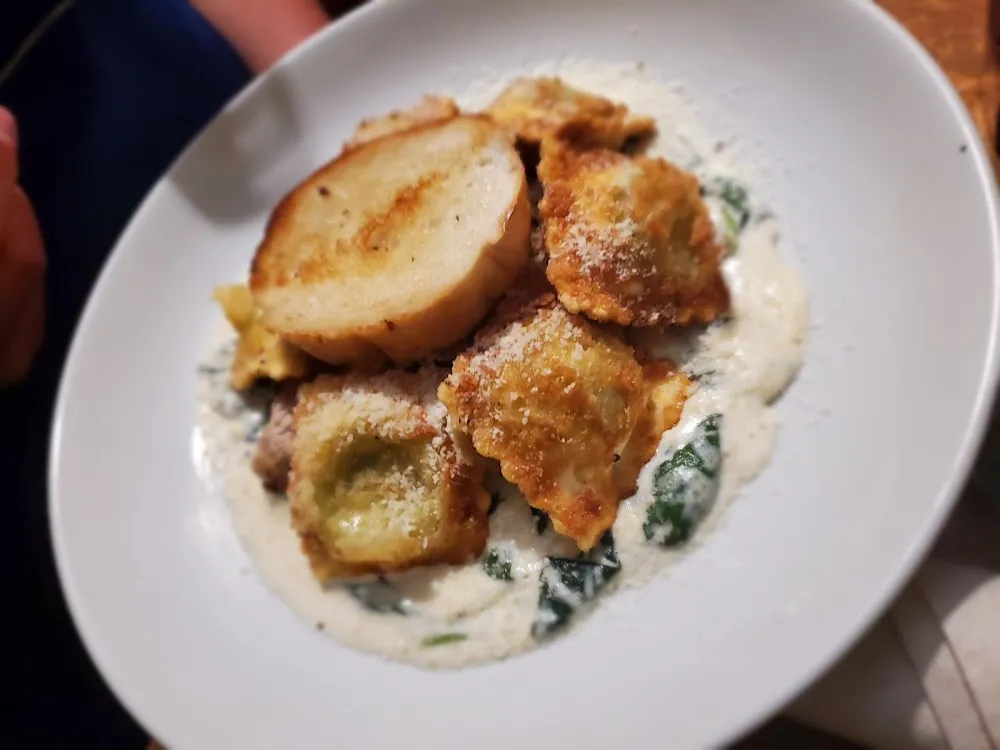 Toasted Ravioli with Grilled Chicken